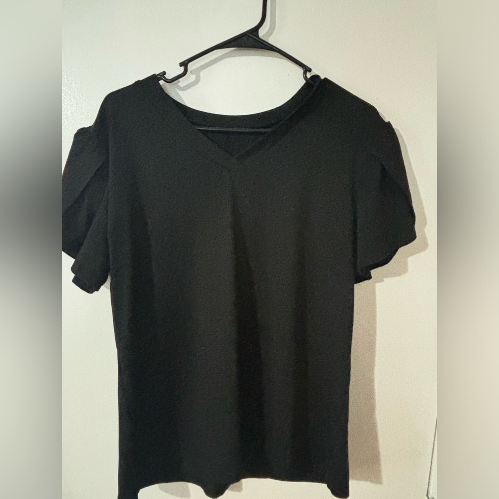 Black shirt